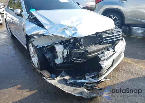 2014 Volkswagen Passat Sel z USA, uszkodzony, nr VIN 1VWCS7A31EC106288